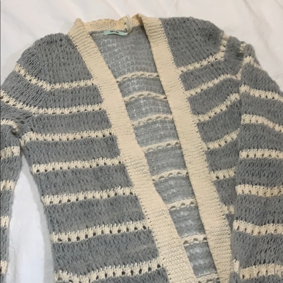 Delicate Knit Cardigan - Picture 2 of 4